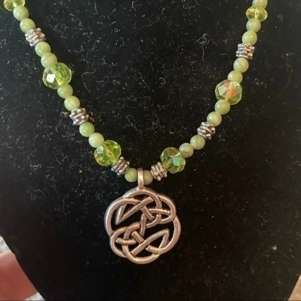 Beautiful green beaded necklace and hoop earrings